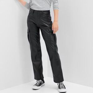 Gap Mid Rise '90s Loose Vegan-Leather Cargo Pants